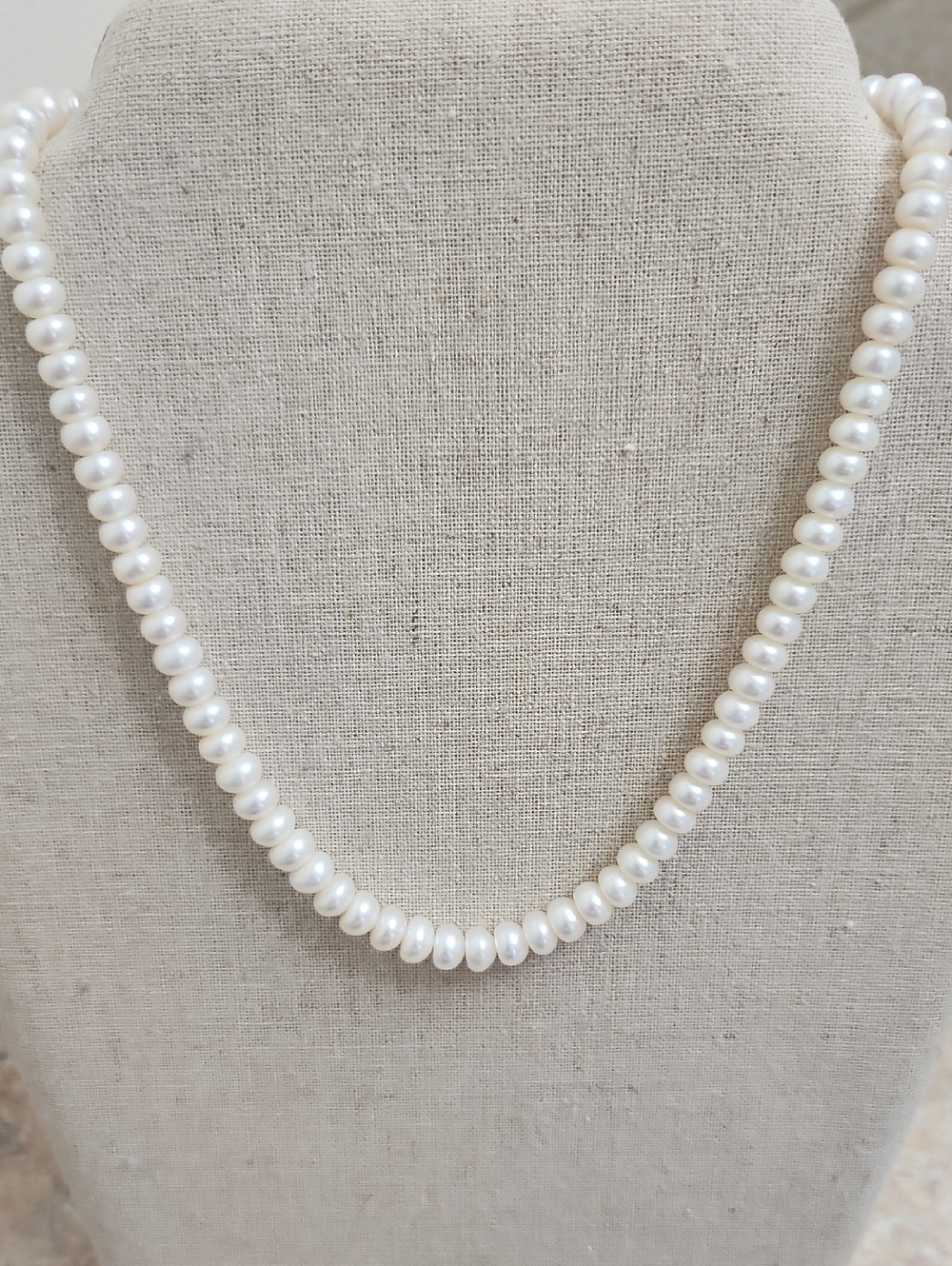 Classic White Pearl Beaded Necklace